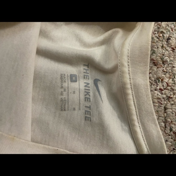 Nike, long sleeve shirt, size Medium - Picture 2 of 2